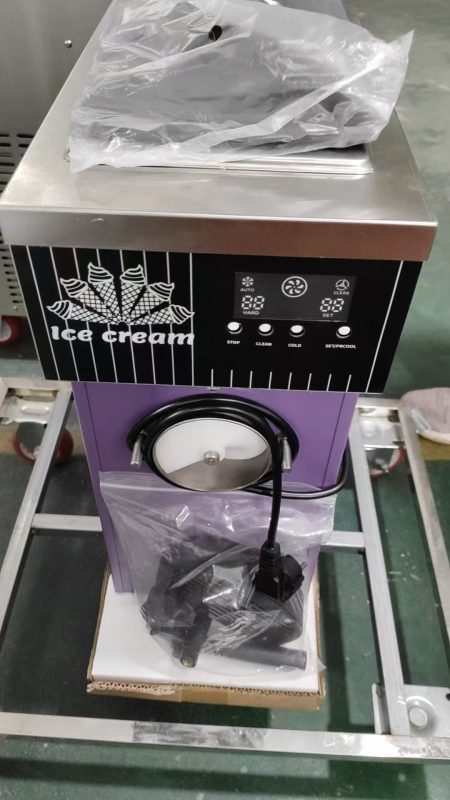 Mini Ice Cream Maker